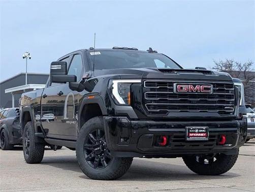 2025 GMC Sierra 2500 AT4