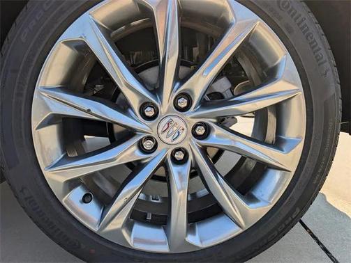 2026 Buick Encore GX Avenir