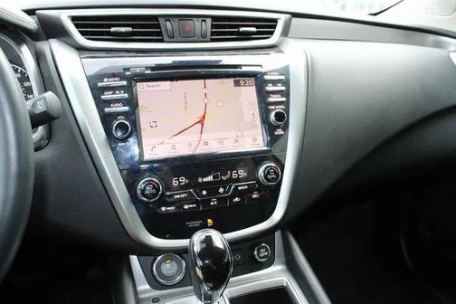 2023 Nissan Murano SL FWD