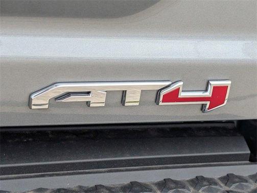 2025 GMC Canyon Base
