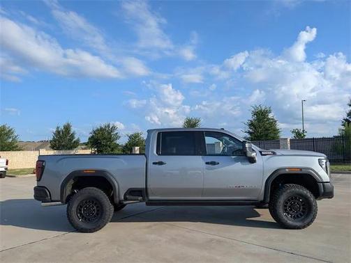 2025 GMC Sierra 2500 AT4