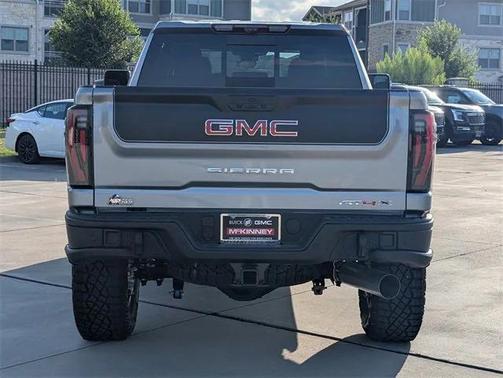 2025 GMC Sierra 2500 AT4