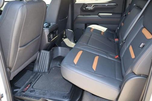 Summit White 2025 GMC Sierra 1500 AT4