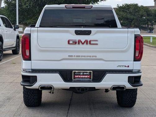 Summit White 2025 GMC Sierra 1500 AT4