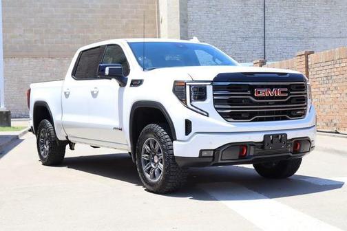 Summit White 2025 GMC Sierra 1500 AT4