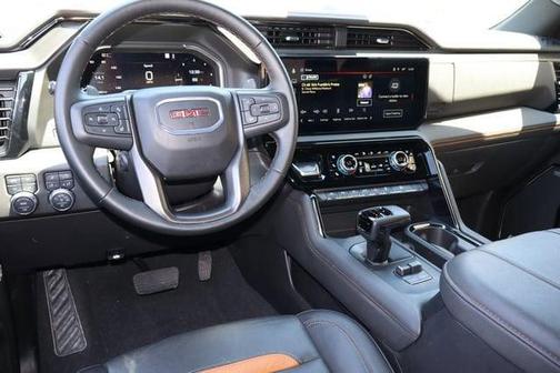Summit White 2025 GMC Sierra 1500 AT4