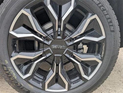 2025 GMC Sierra EV Extended Range Denali