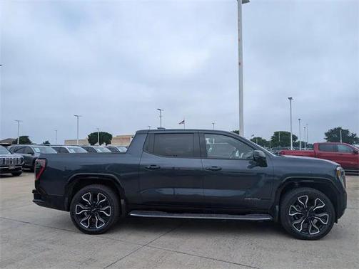 2025 GMC Sierra EV Extended Range Denali