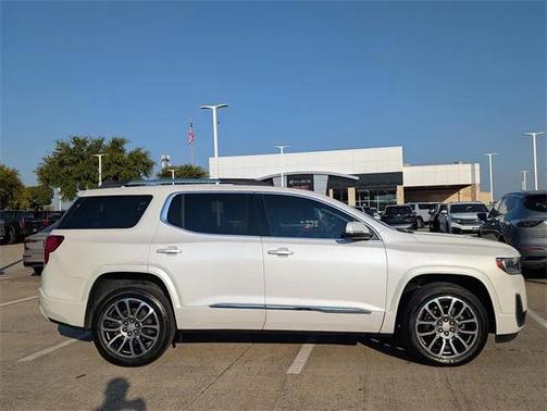 2021 GMC Acadia Denali