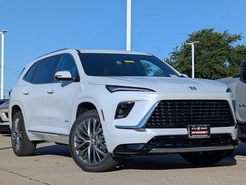 Iridescent White Tricoat 2026 Buick Enclave Avenir FWD