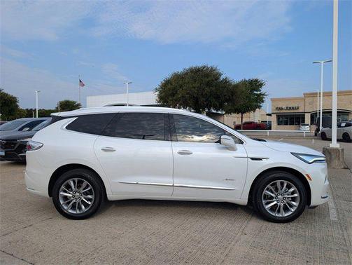 2023 Buick Enclave Avenir FWD