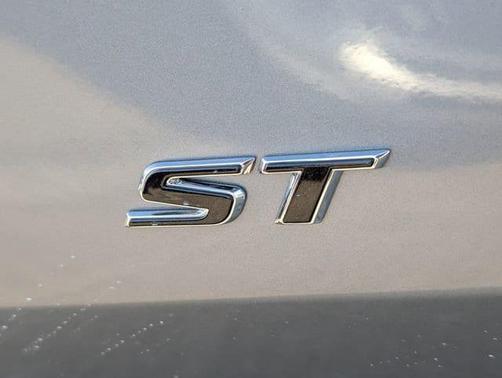 Moonstone Gray Metallic 2026 Buick Encore GX Sport Touring