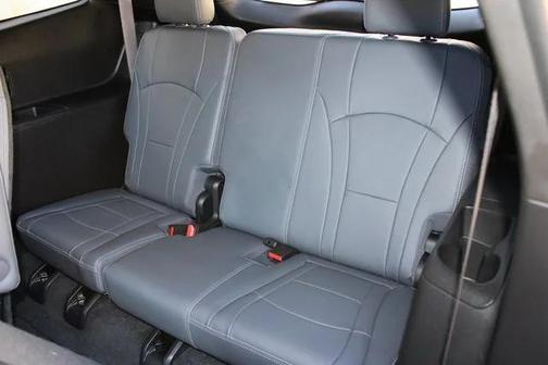 2024 Buick Enclave Essence FWD
