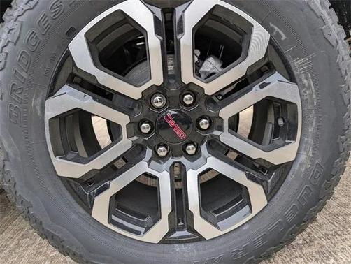 2025 GMC Canyon Base