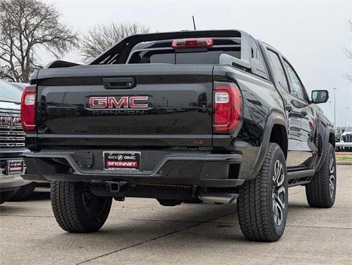 2025 GMC Canyon Base