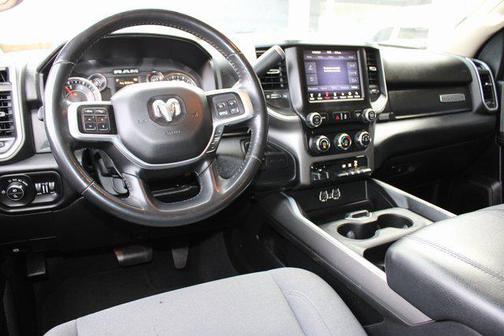 2019 RAM 2500 Big Horn Crew Cab 4x4 6'4' Box