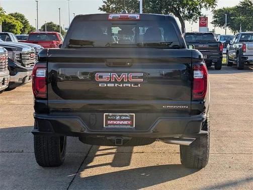 2025 GMC Canyon Denali