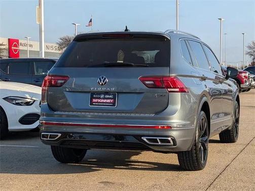 2022 Volkswagen Tiguan 2.0T SEL R-Line 4MOTION