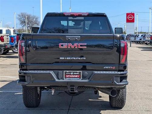 2025 GMC Sierra 2500 AT4