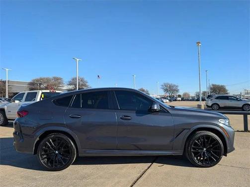 2020 BMW X6 M50i