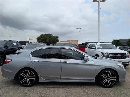 2017 Honda Accord Touring V6