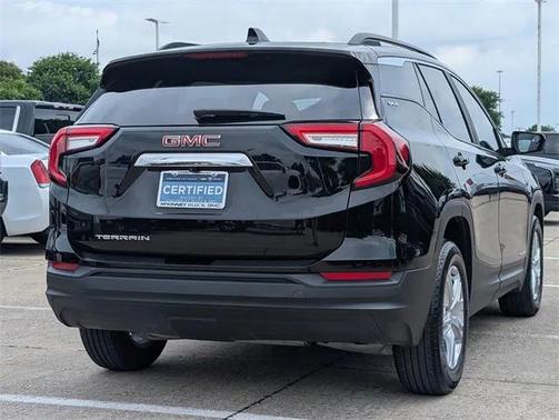 2022 GMC Terrain SLE