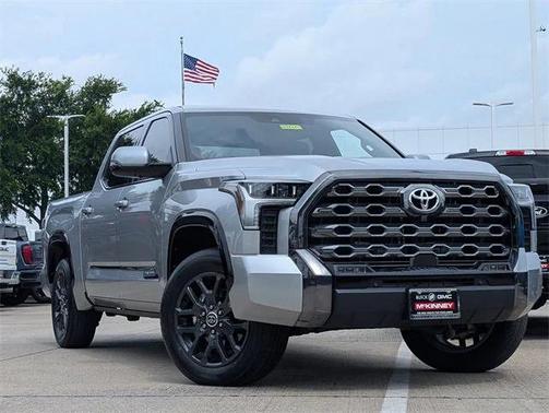 2023 Toyota Tundra Platinum
