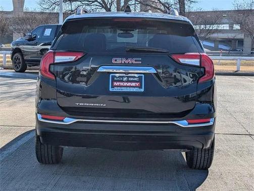 2023 GMC Terrain SLT