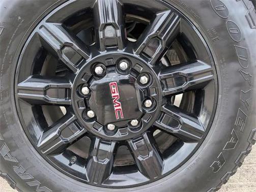 2024 GMC Sierra 2500 AT4