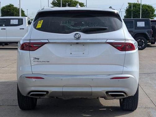 2023 Buick Enclave Essence FWD