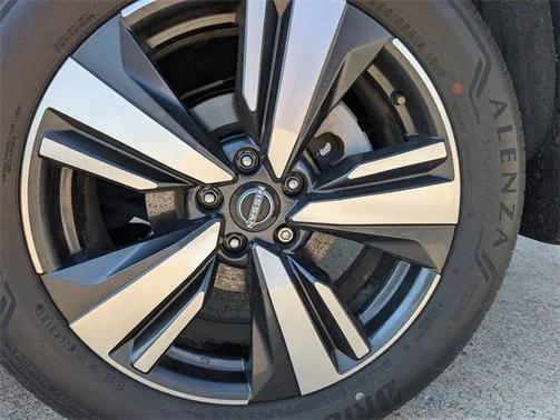 2022 Nissan Rogue Platinum