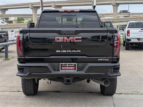 2025 GMC Sierra 2500 AT4