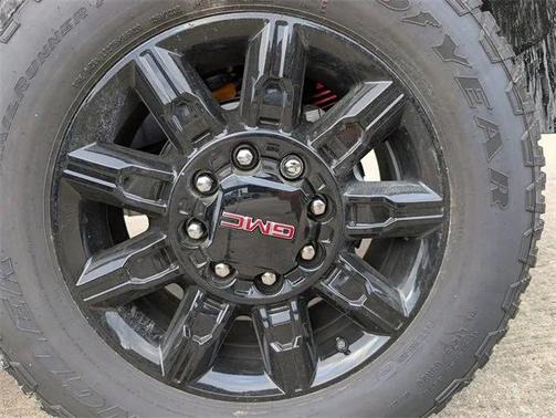 2025 GMC Sierra 2500 AT4