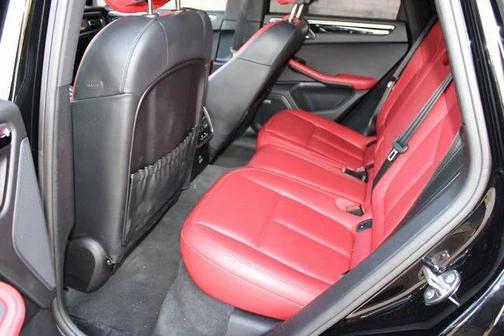 2020 Porsche Macan AWD