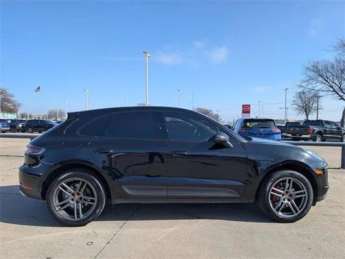 2020 Porsche Macan AWD