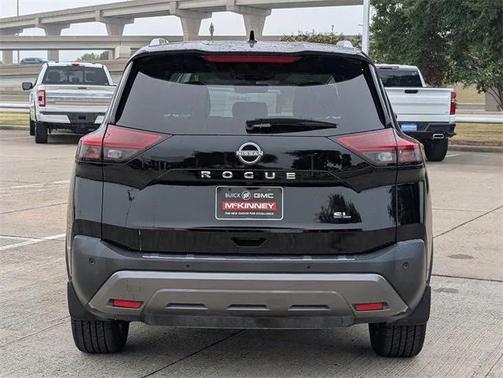 2022 Nissan Rogue SL