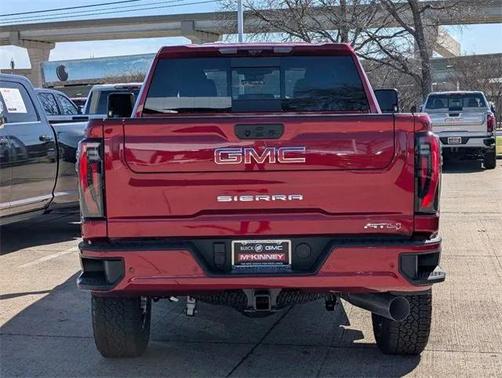 2025 GMC Sierra 2500 AT4