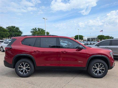 2025 GMC Acadia AWD AT4