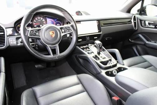2022 Porsche Cayenne Platinum Edition