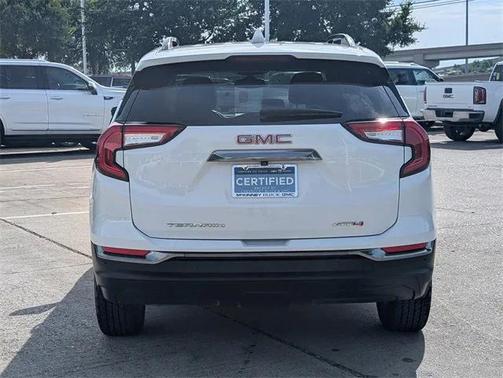 2024 GMC Terrain AWD AT4