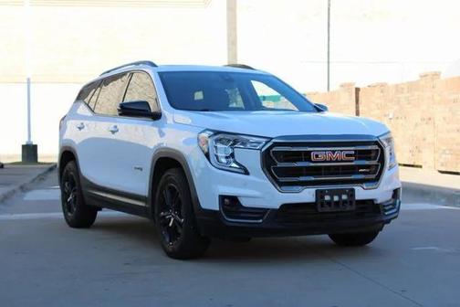 2024 GMC Terrain AWD AT4