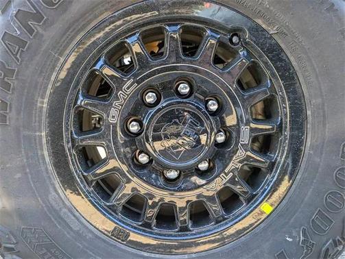 2026 GMC Sierra 2500 AT4X