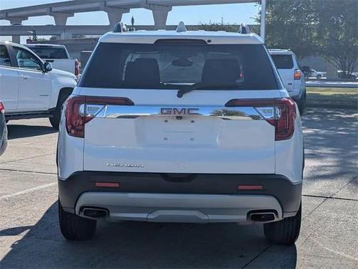 2023 GMC Acadia FWD SLT