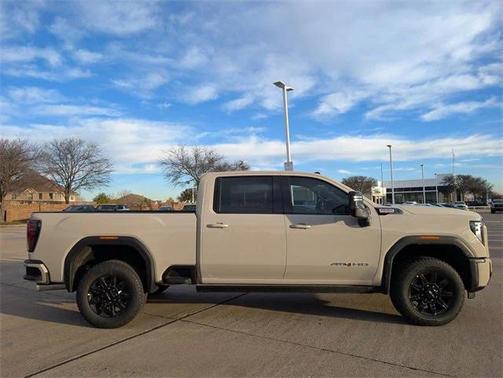 2026 GMC Sierra 2500 AT4