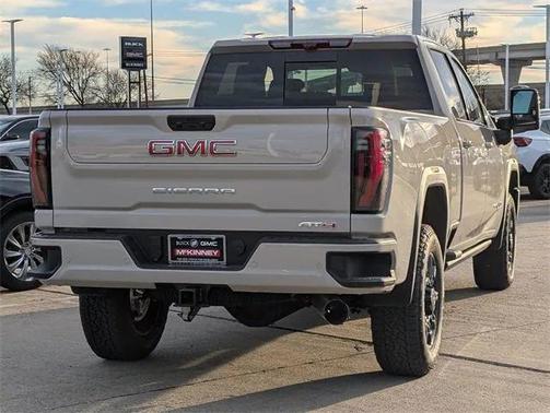 2026 GMC Sierra 2500 AT4