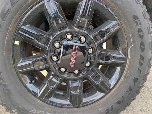 2026 GMC Sierra 2500 AT4