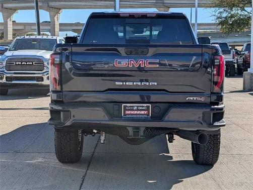 2025 GMC Sierra 2500 AT4