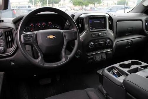 2024 Chevrolet Silverado 2500 Custom