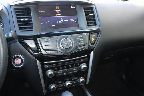 2019 Nissan Pathfinder S