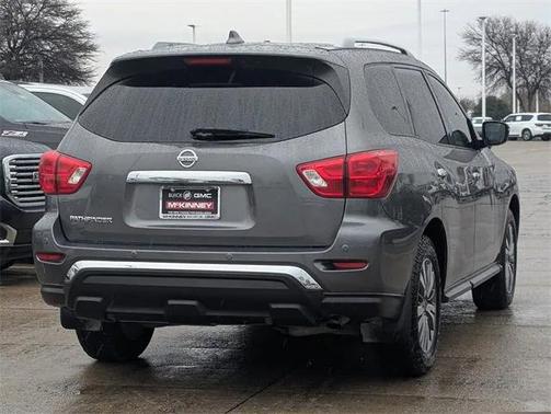 2019 Nissan Pathfinder S